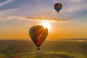 ballooning byron bay