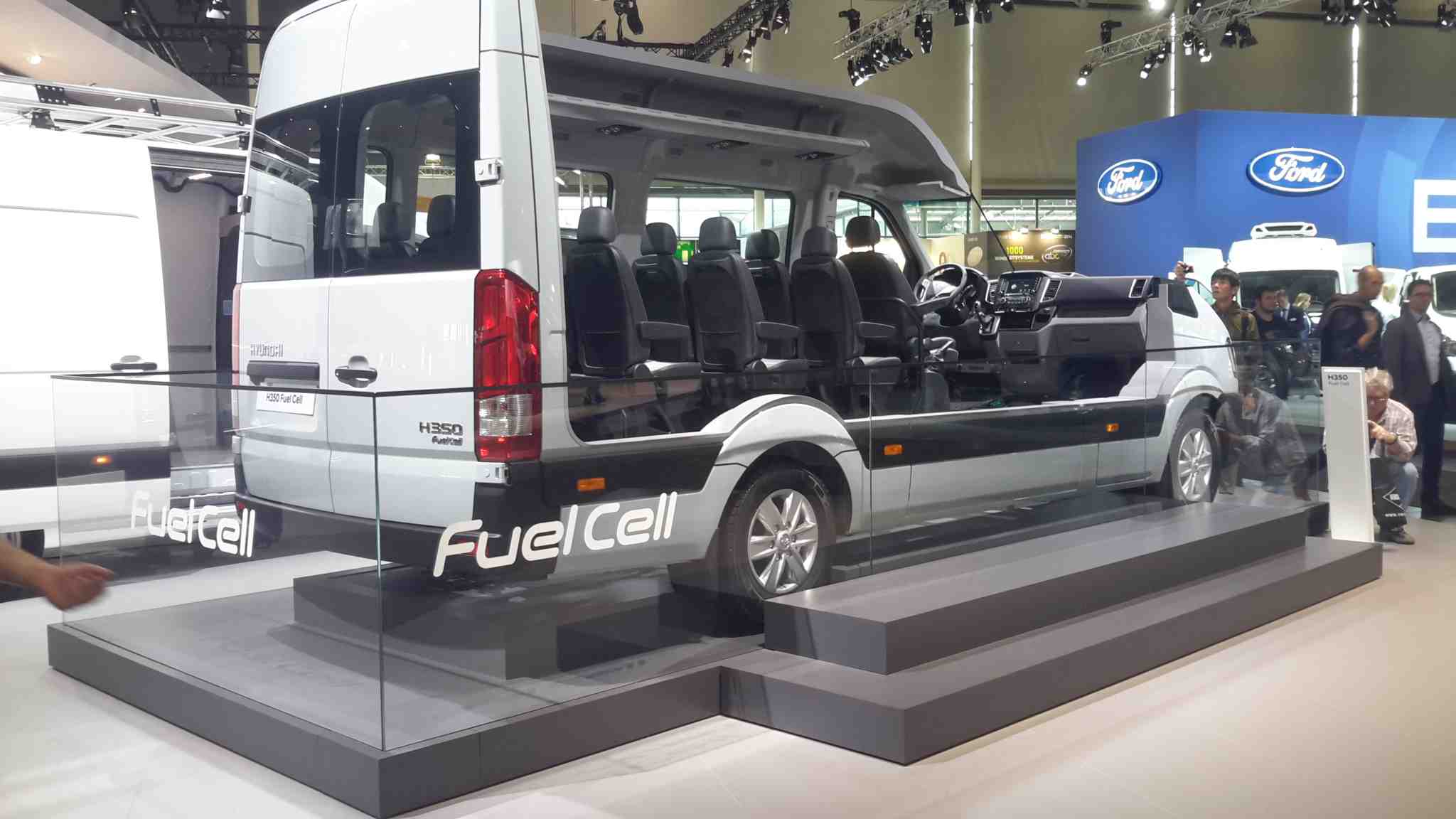 Hyundai bus 4t